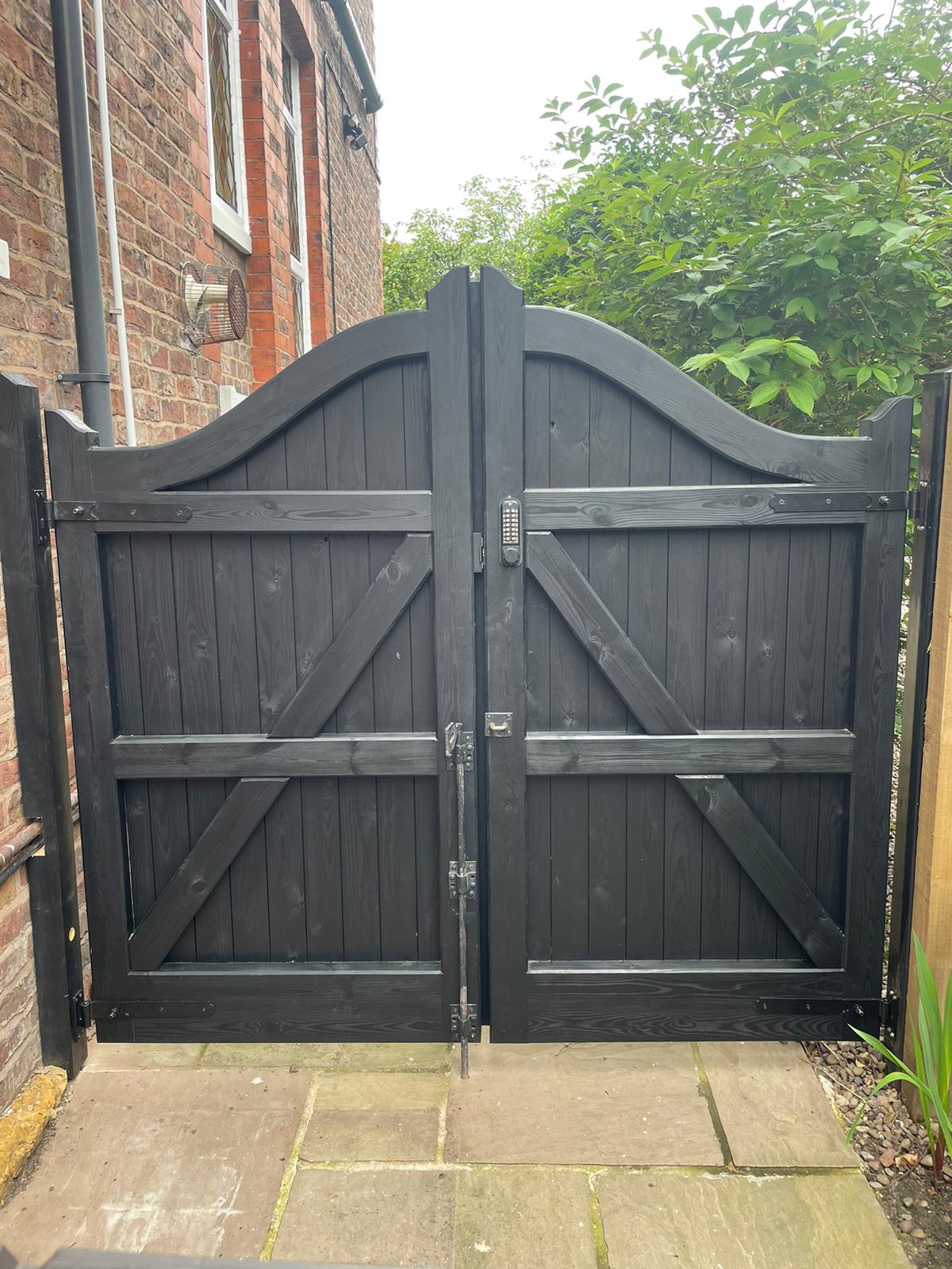 mortise and tenon gate